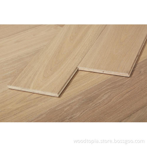 High Quality UV lacquered Oak Hardwood Flooring Indoor